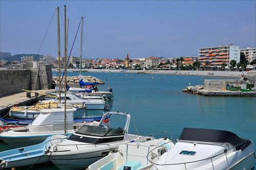 Apartamento Charmant Studio En Plein Coeur De Cagnes-sur-mer