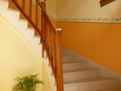 Chambre Meubl�e En Duplex Ind�pendante