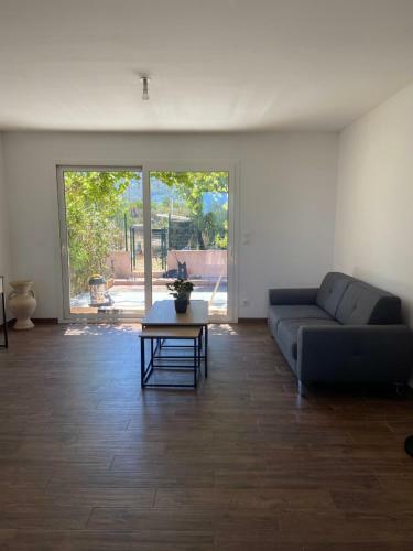 Tr�s Jolie Villa � 10 Minutes De La Plage :