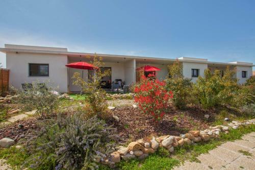 Apart Levante Warmed Shared Swimming Pool Bbq