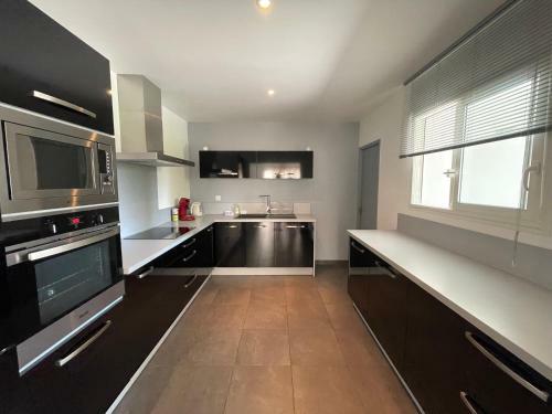Belle Villa R�cente Pour 10 Personnes