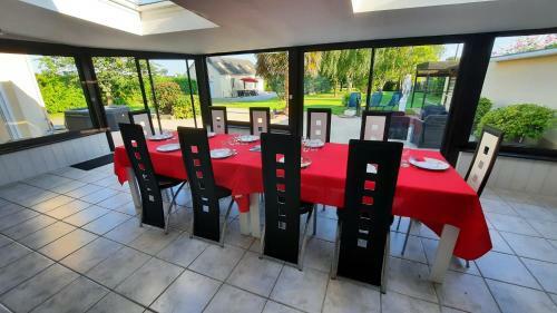 Villa Excallibur, Aux Portes De Broc�liande