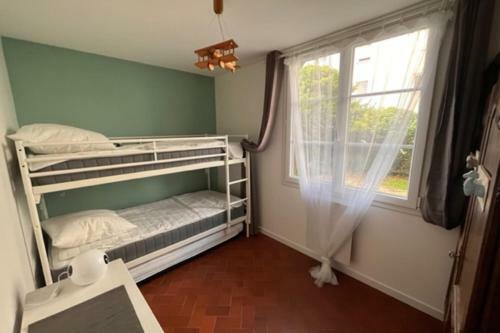 Splendid House Of Holiday Near Beaches