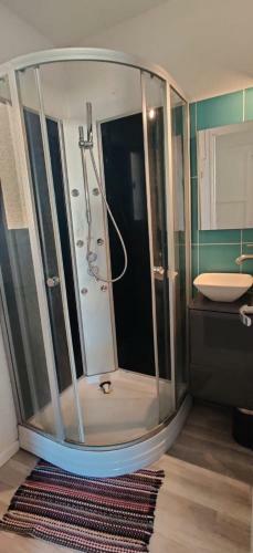 Apartamento Agr�able T2 - St Cruz 70