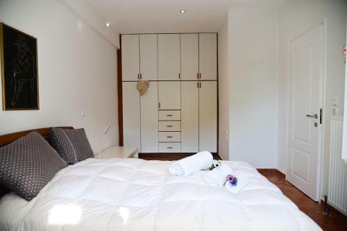 Nies Apartments 1