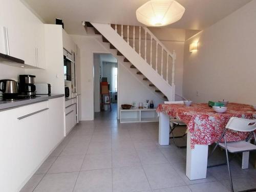 Villa Carnac, 4 Pi�ces, 7 Personnes - Fr-1-477-215