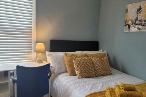 12 Bed Contractor/ Family And Leisure Stay