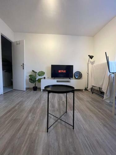 Apartamento Le Cosy, Place De Parking, Centre Ville, Netlix