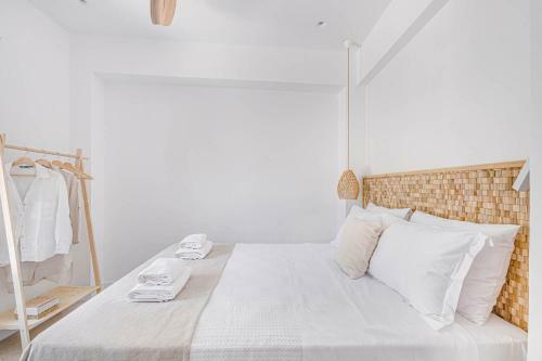Pearl House - Luxurious New Beach Villa In Spetses Stunning View