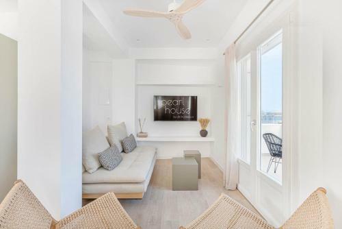Pearl House - Luxurious New Beach Villa In Spetses Stunning View