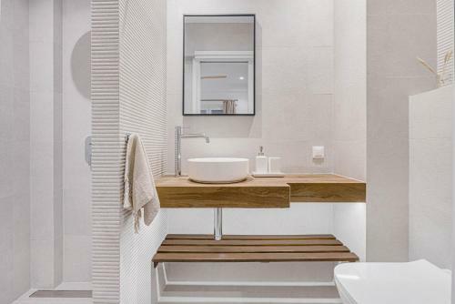 Pearl House - Luxurious New Beach Villa In Spetses Stunning View