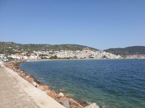Apartamento Lovely One-bedroom Flat In Skopelos