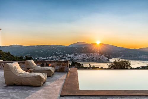 Ninemia Villa In Skopelos