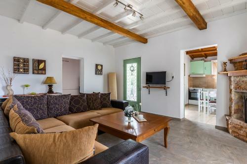 Skopelos Amigdalia Cottage