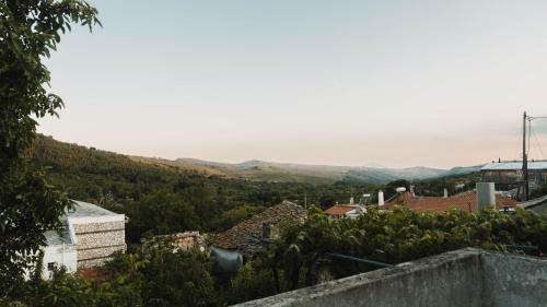 Nerida's-traditional 3 Br Townhouse-bbq-view