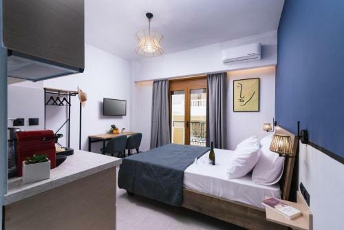 Alcyone Studios And Apartments