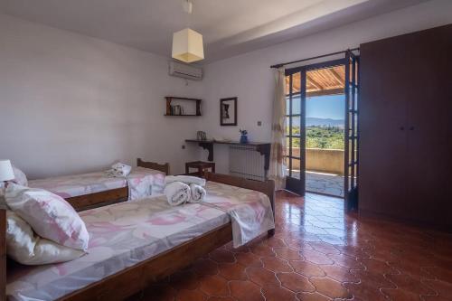 Villa Evia Escape