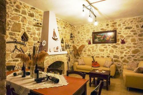 Traditional Creta Stone House In Serenity Village