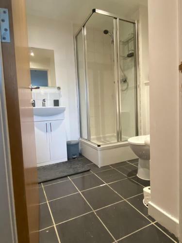 Secc/hydro Modern 6th Floor 2br Apartment, Great Views & Free Parking
