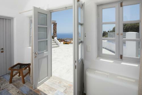 Villa El Verano Suites