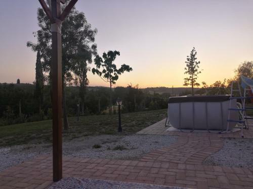 Appartamento Indipendente Con Piscina E Giardino