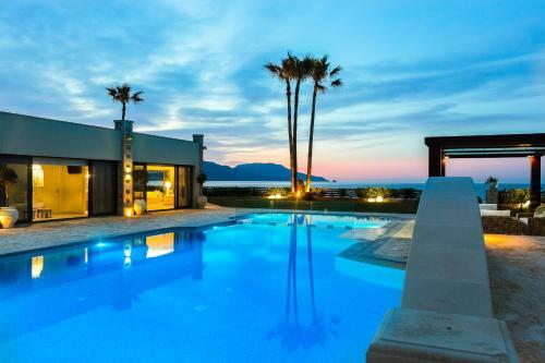 Villa Paralia Beachfront Residence