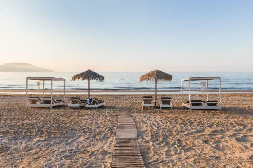 Villa Paralia Beachfront Residence