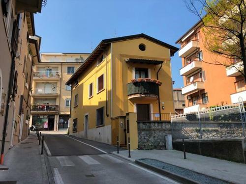 Apartamento Nel Centro Di Desenzano