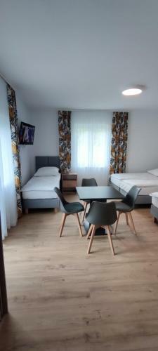 Apartamento Noclegi Przystanek Solina 667-528-284
