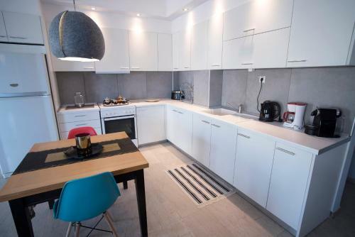 Thessaloniki Sea View Boardwalk Apartment