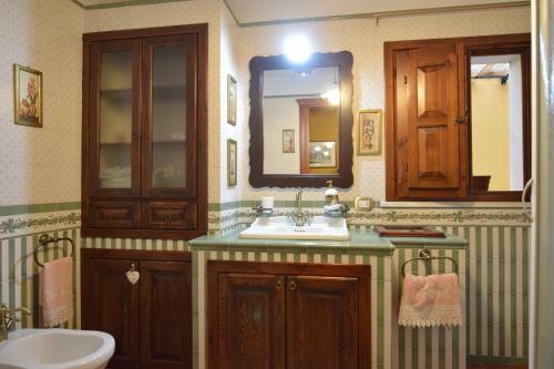 Villa Dimora Sweet History