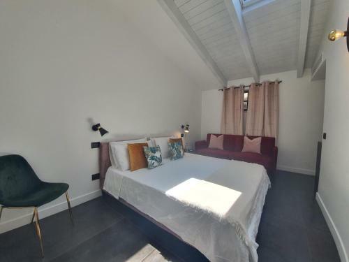 Hostal Belu - Fondi Holiday Rooms