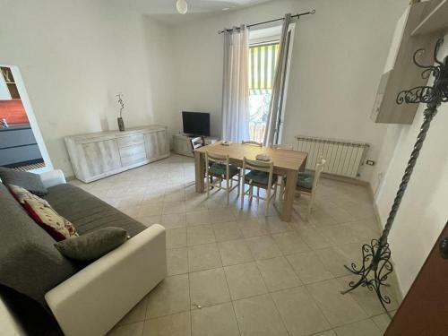 Apartamento Appartamento In Pieno Centro Di Follonica