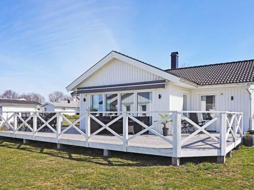 Holiday Home K�pingsvik VI