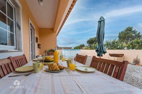 Casa Do Av� Z� - Silveira - Santa Cruz