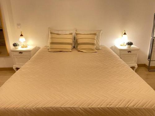 Elegant And Cozy Classic Room
