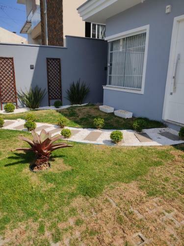 Luxuosa Casa Com Piscina Em S�o Francisco Do Sul