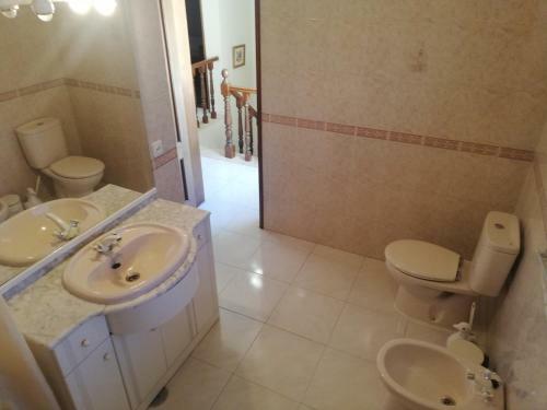 Hostal Guesthouse Tavira Moura