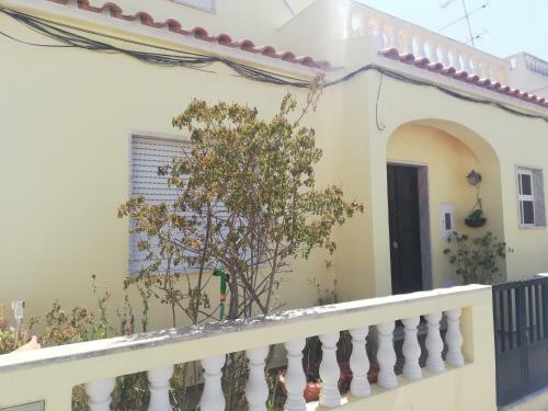 Hostal Guesthouse Tavira Moura