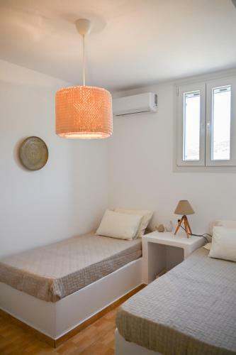 Iliopetra Residence - 5br Villa In Agios Romanos