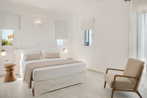 Lourdas White Villa