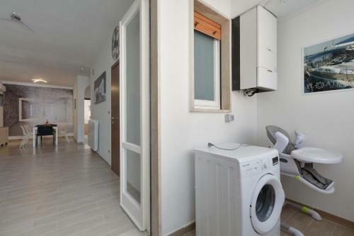 Floating Apartment By Barbarhouse