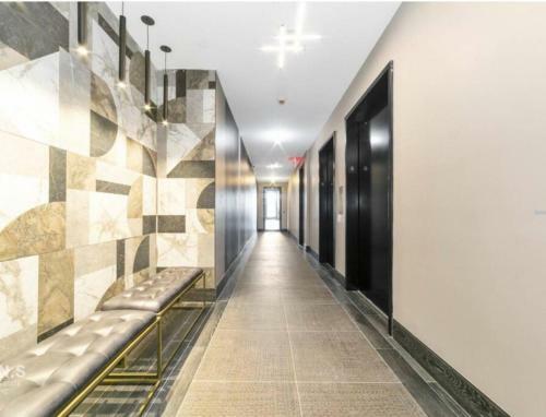 Apartamento 510/512 Brooklyn Luxury Duplex (2 Apts) Pets & Parking!