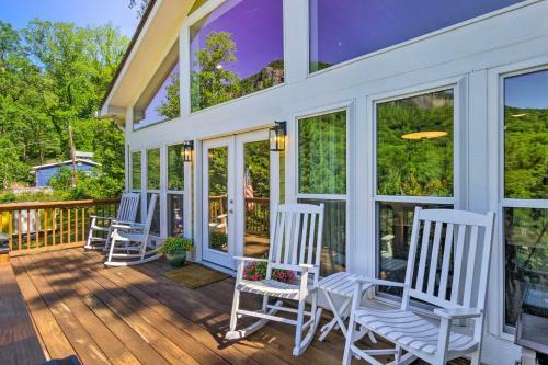 Unique Chimney Rock Home With Breathtaking View