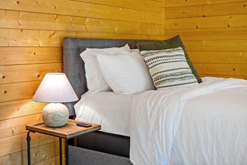 Laurel Ridge Cabin...experience Nature In 90 Acres!