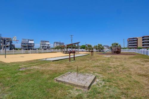 Apartamento 2br 1ba Beachfront Condo Pool Views Sleeps 4