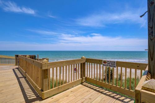 Apartamento 2br 1ba Beachfront Condo Pool Views Sleeps 4