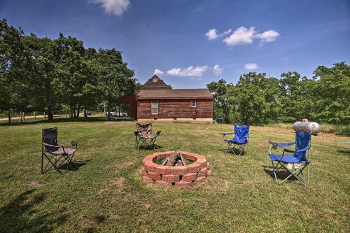 Hilltop Hideaway Vian Cabin With Covered Deck!
