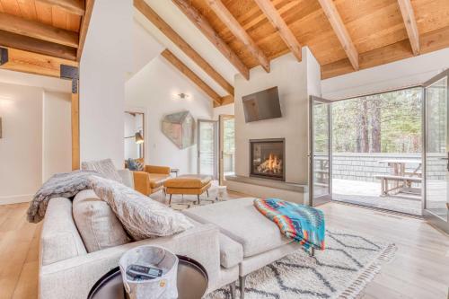 Spring Home 42
