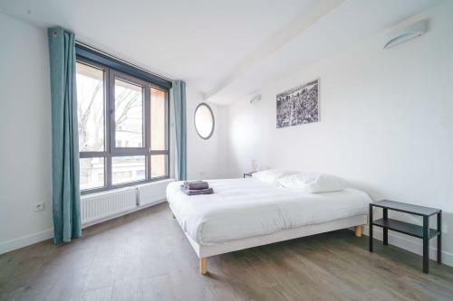 Beautiful House 10 Min Walk From Paris